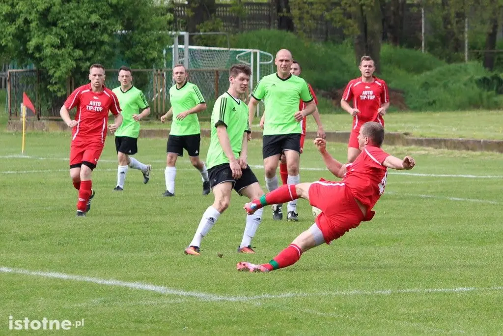 KS Stare Jaroszowice ograły Spartę Zebrzydowa