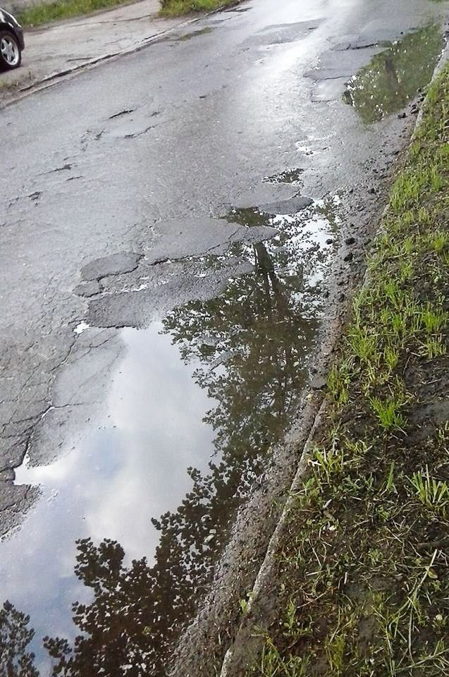 Ulica Dolne Młyny: „masakra, dziury i pełno wariatów”