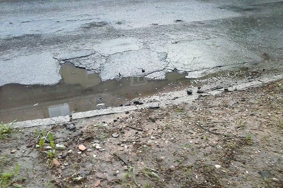 Ulica Dolne Młyny: „masakra, dziury i pełno wariatów”