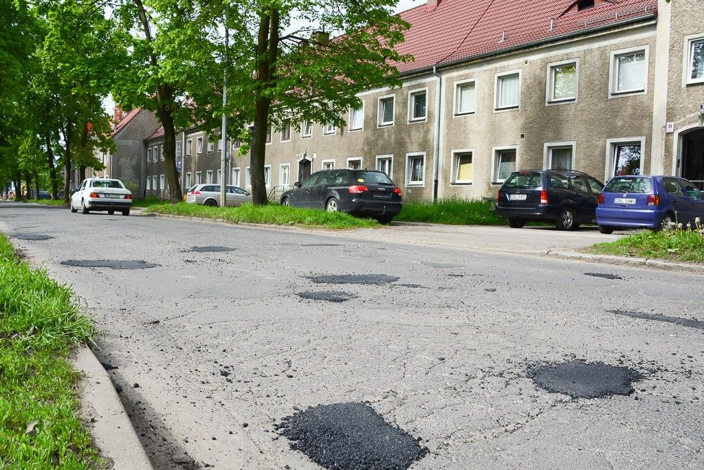 Mieli załatać dziury… I załatali