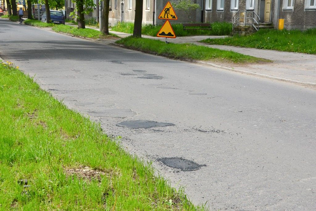 Mieli załatać dziury… I załatali
