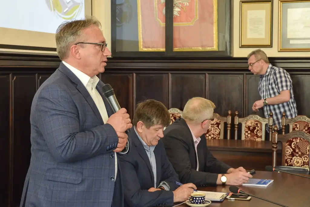 Nowy dworzec PKP i Centrum Przesiadkowe coraz bliżej