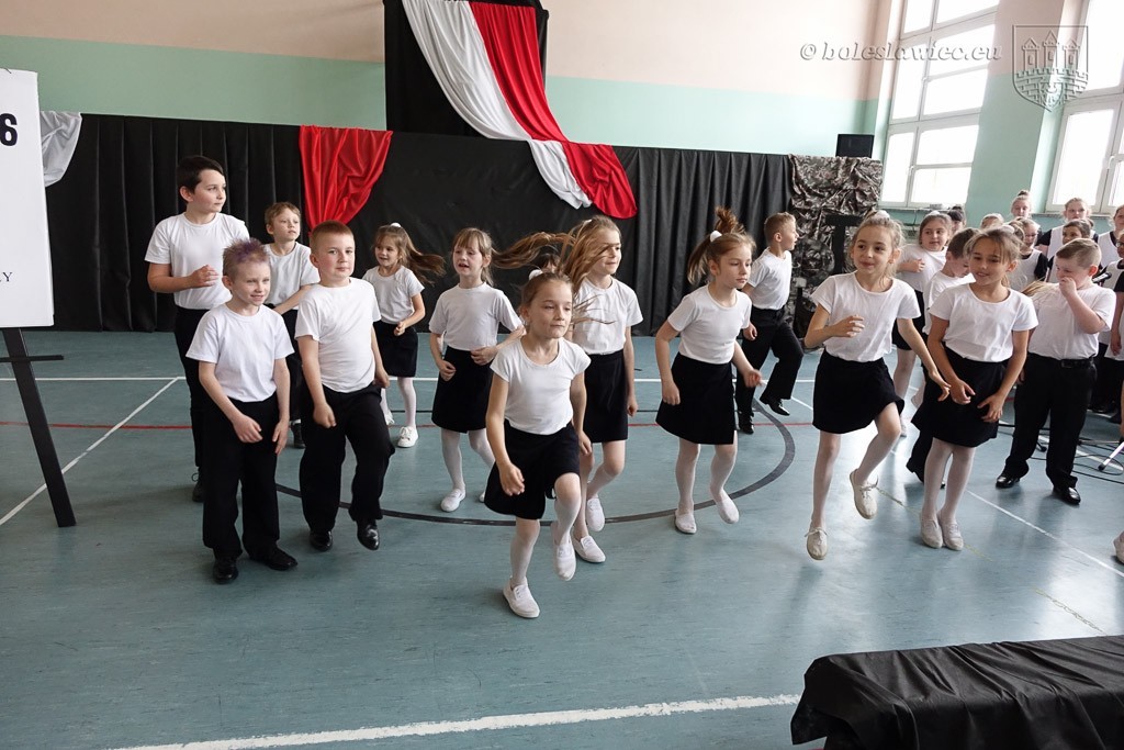 Dwa jubileusze w „trójce”, szkole z pięknymi tradycjami