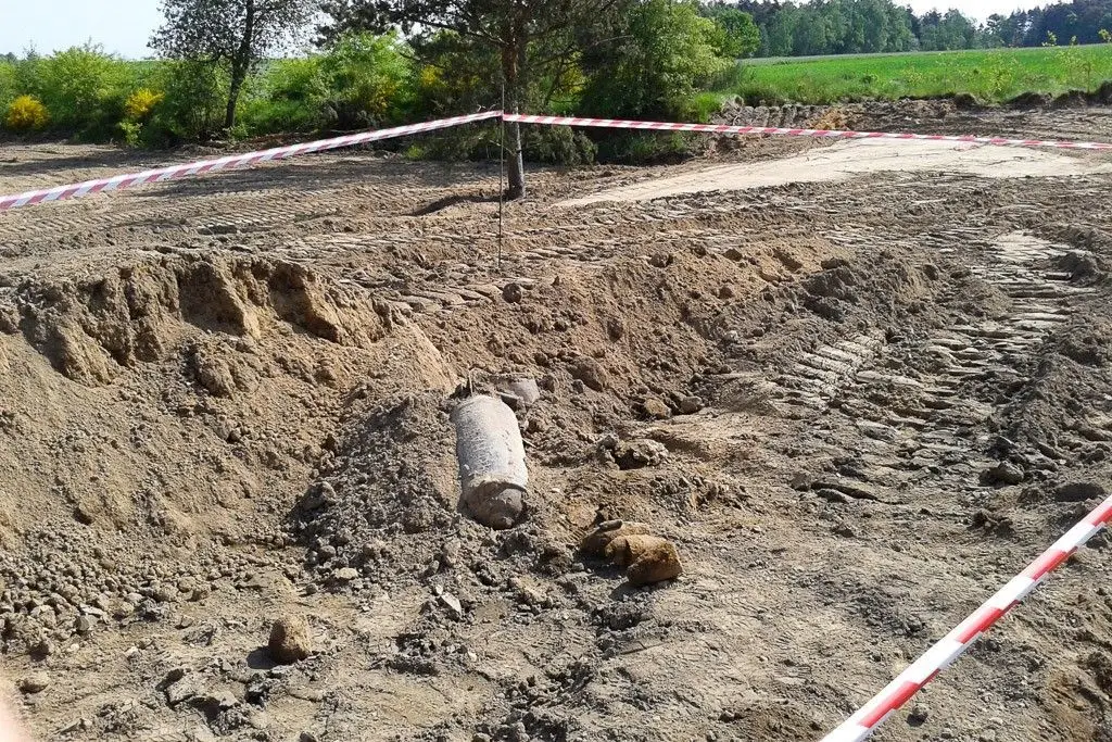 100-kilogramowa bomba lotnicza w Osłej