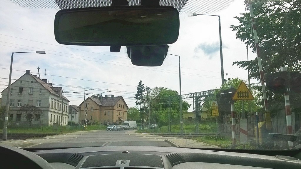 Awaria na przejeździe kolejowym na Modłowej