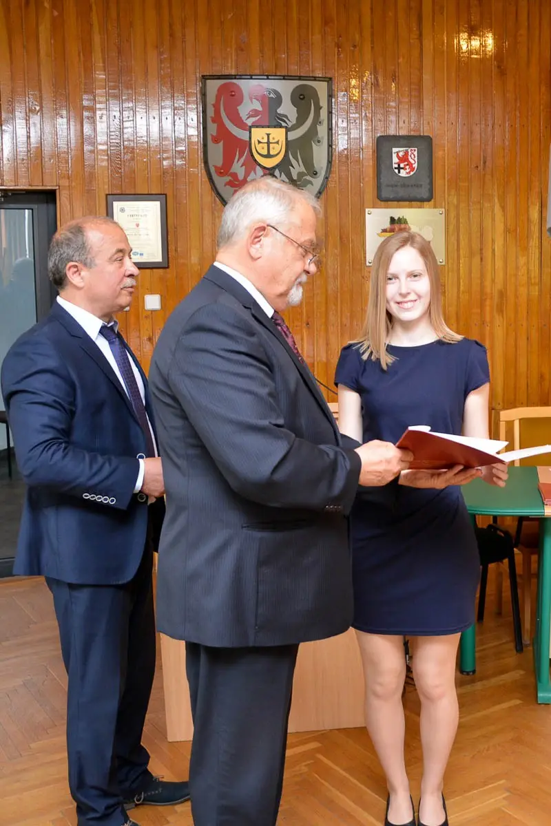 Najzdolniejsi uczniowie powiatowych szkół uhonorowani