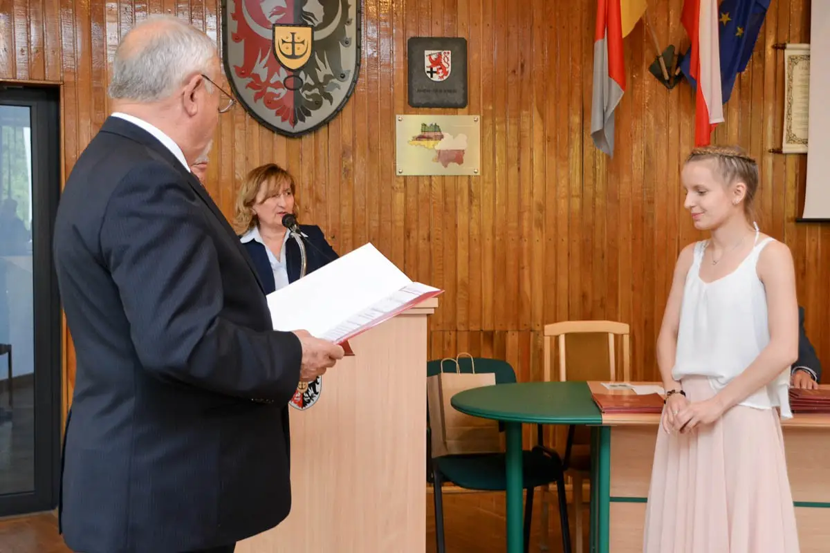 Najzdolniejsi uczniowie powiatowych szkół uhonorowani
