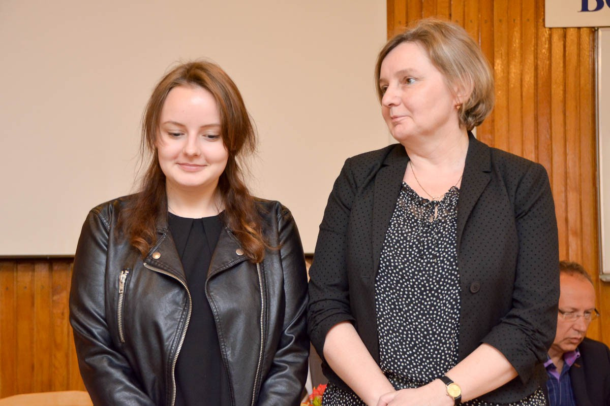 Najzdolniejsi uczniowie powiatowych szkół uhonorowani