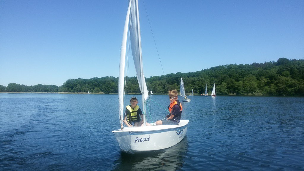 Żeglarze z Sail Swim z kompletem medali