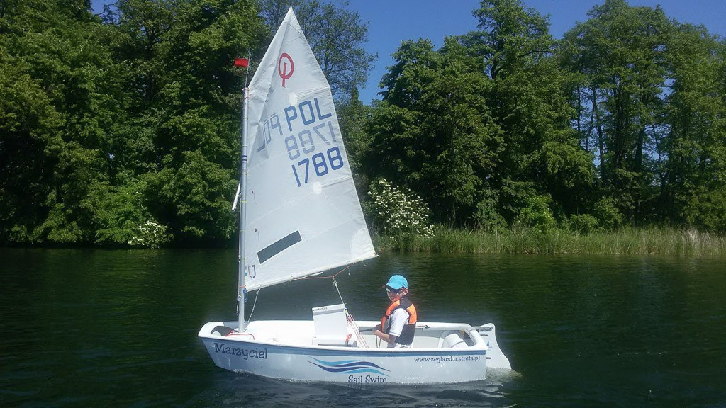 Żeglarze z Sail Swim z kompletem medali