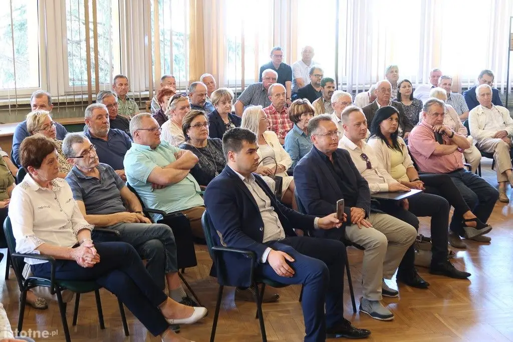 Spotkanie z przedstawicielami Platformy Obywatelskiej: Tomaszem Siemoniakiem, byłym szefem MON, posłanką Elżbietą Gapińską i posłem Grzegorzem Furgą