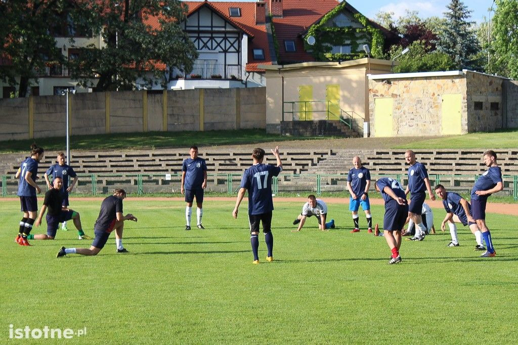 Wojskowi lepsi od All Stars Bolesławiec