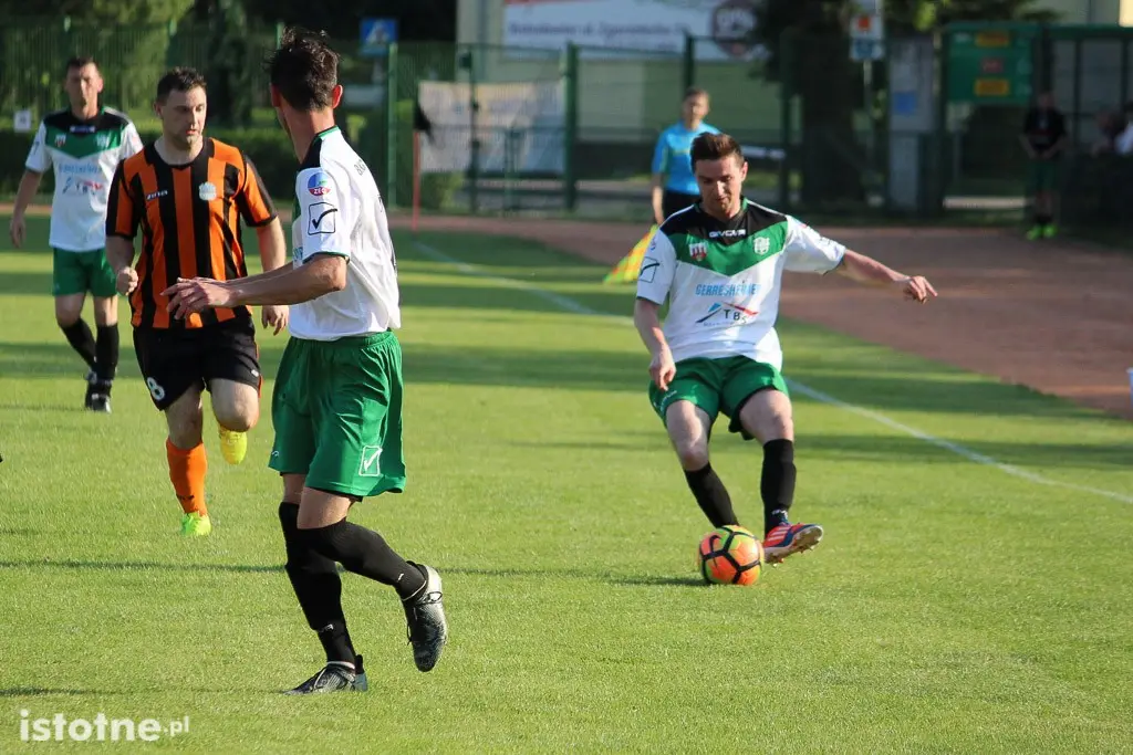 BKS - LZS Łaziska 3:1