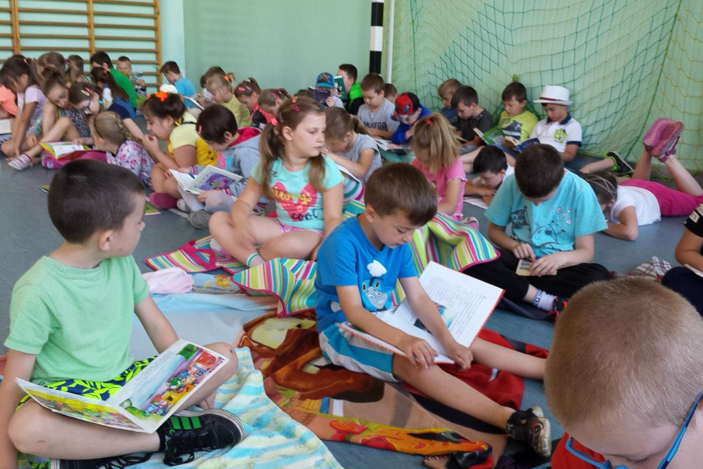 Dzieci czytają, bo lubią w Szkole Podstawowej nr 3