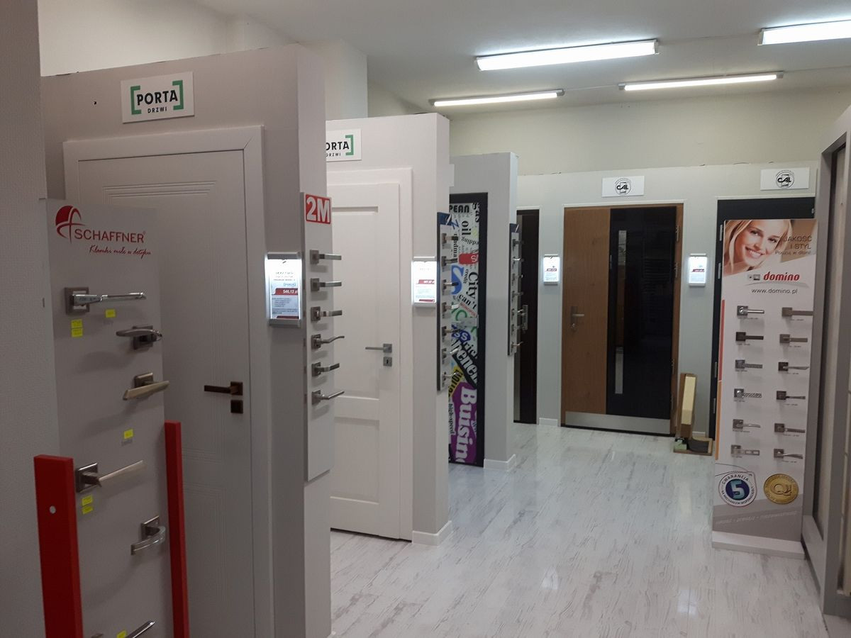 Sklep Elektra w Lubaniu