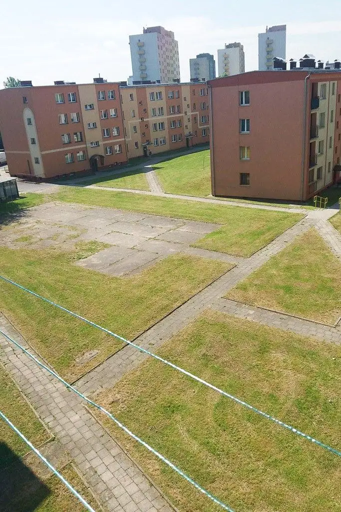 Mieszkańcy Chrobrego chcą placu zabaw