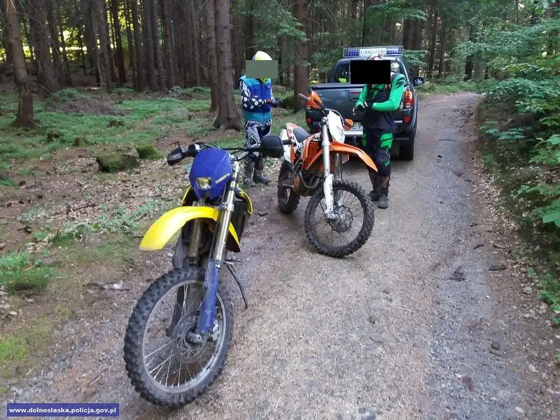 Mundurowi przeciw nielegalnym rajdom kierowców quadów i motocykli
