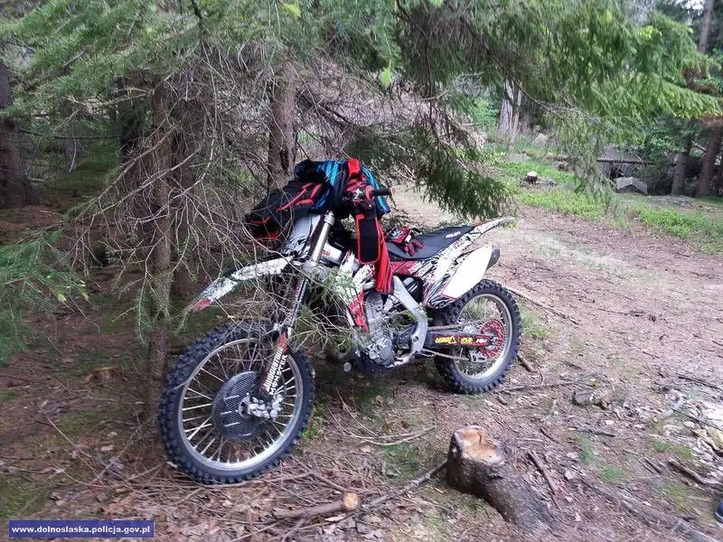 Mundurowi przeciw nielegalnym rajdom kierowców quadów i motocykli