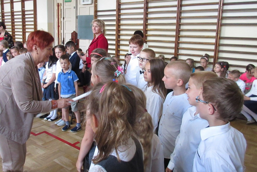 Świetnie zorganizowane pasowanie na członka Klubu Wiewiórka