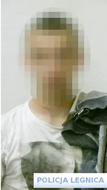 Kolejni internetowi oszuści zatrzymani. Straty wynoszą ponad 230 tys. zł