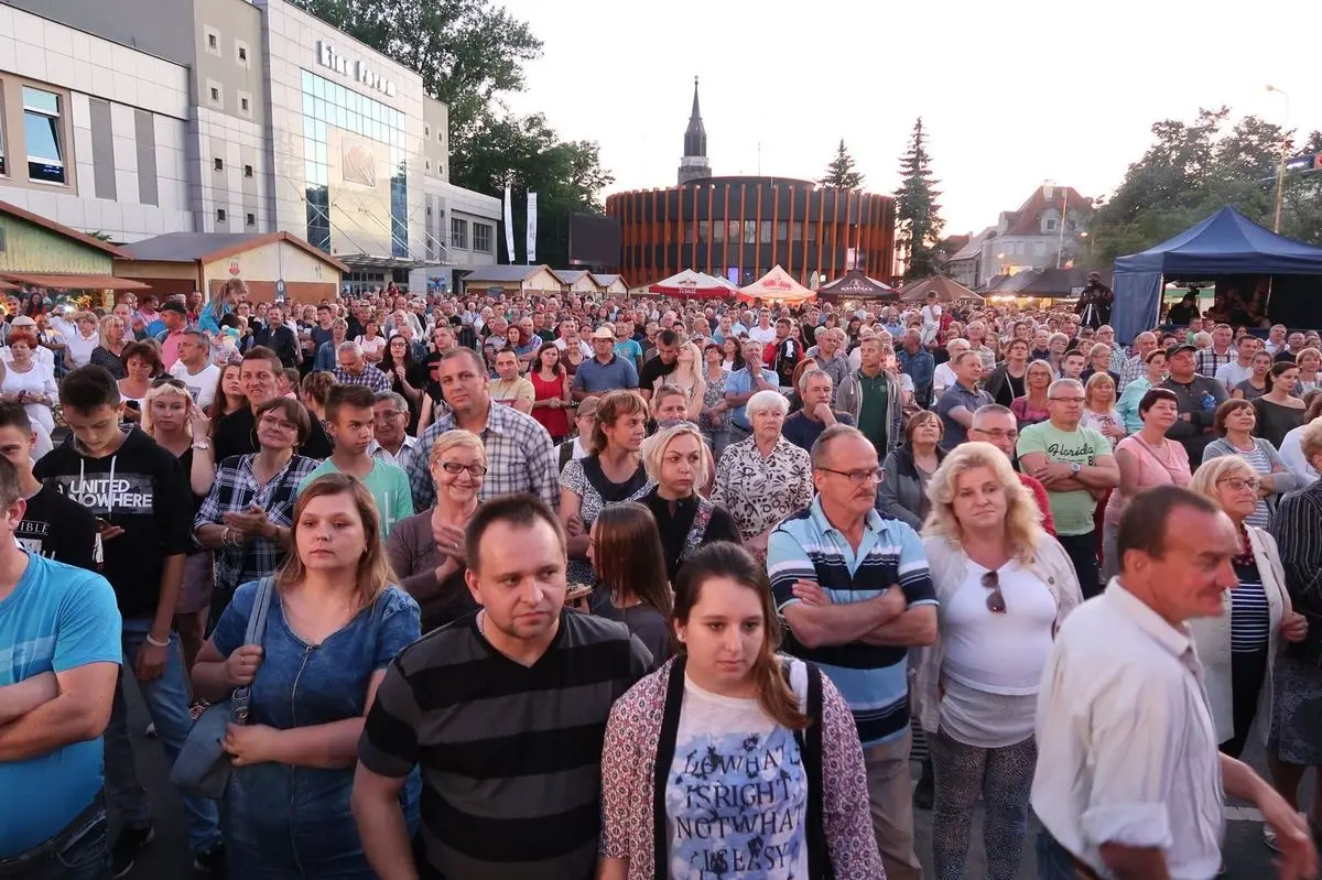 Bayer Full