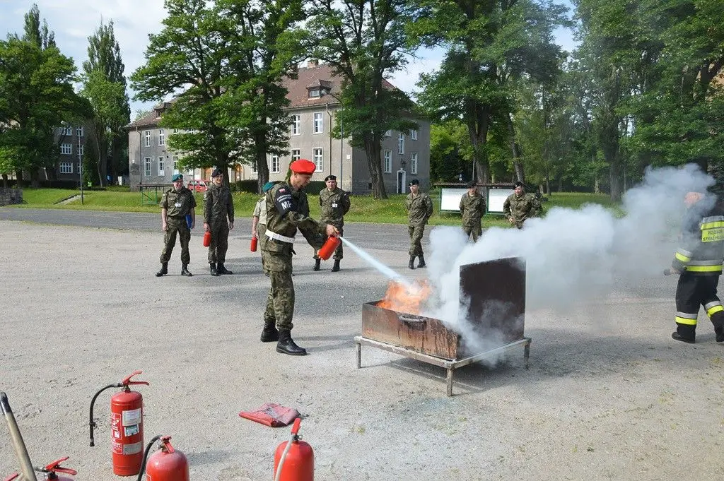 Pożar w koszarach. Ćwiczebny alarm w jednostce