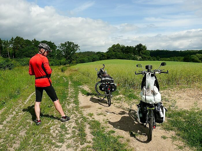 Małżeństwo z Raciborowic wybrało się nad morze. Na… rowerach