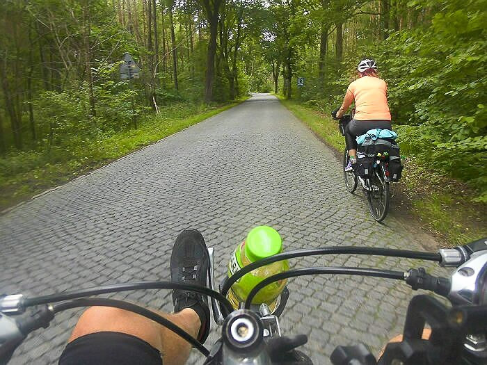 Małżeństwo z Raciborowic wybrało się nad morze. Na… rowerach
