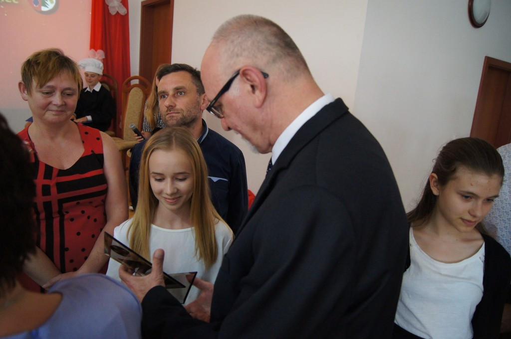 Najlepsi uczniowie nagrodzeni