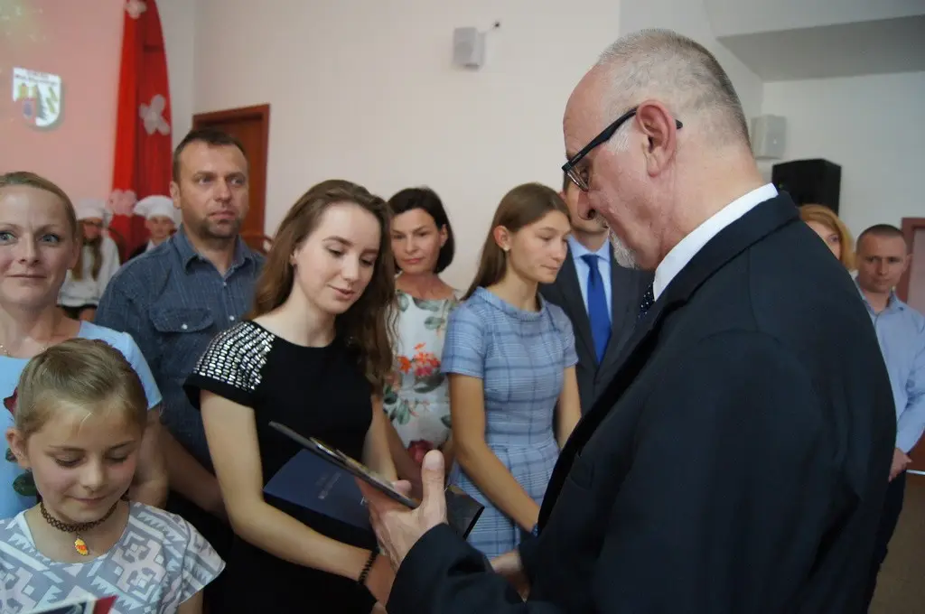 Najlepsi uczniowie nagrodzeni