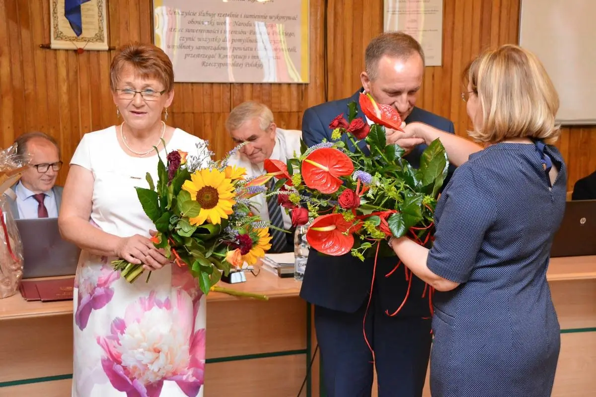 Powiat pożegnał dwoje dyrektorów szkół