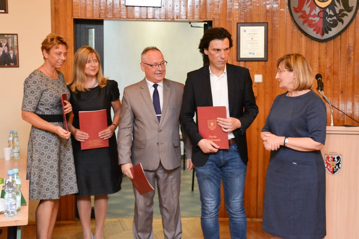 Powiat pożegnał dwoje dyrektorów szkół