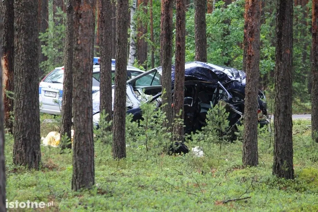 Tragedia koło Przejęsławia – 3 osoby zginęły w wypadku