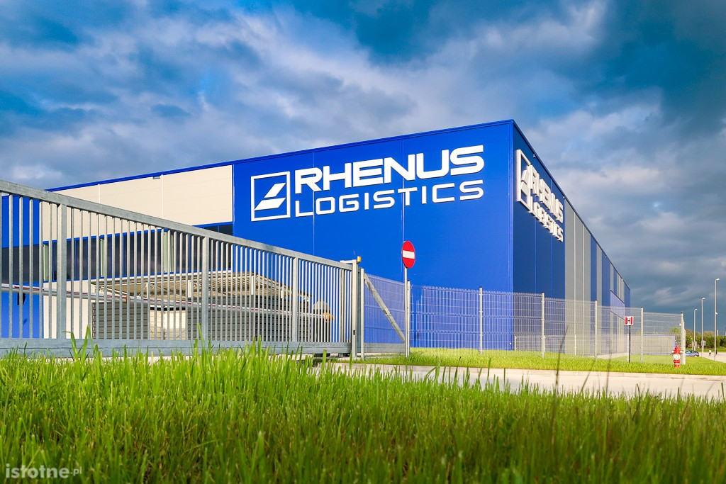 Hala Rhenus Logstic w Bolesławcu