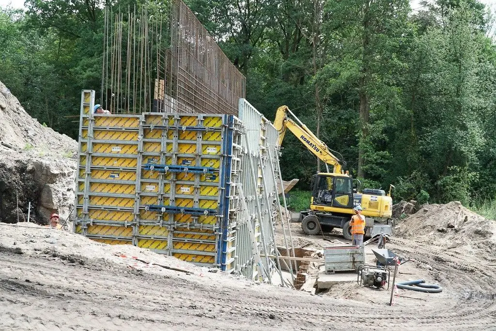 Trwa największa inwestycja w historii Powiatu Bolesławieckiego