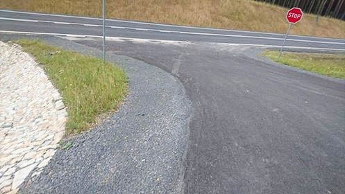 Koszmar na parkingu przy drodze Dobra–Kliczków