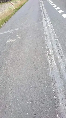 Koszmar na parkingu przy drodze Dobra–Kliczków