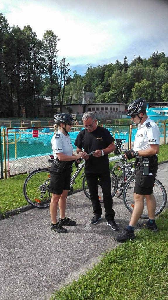 Patrole rowerowe kontrolują akweny