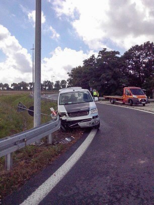 33-latek po piko uciekał kradzionym busem przed policją i Strażą Graniczną