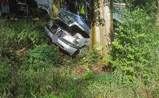 Wypadek między Łaziskami a Wartowicami – 1 osoba ranna