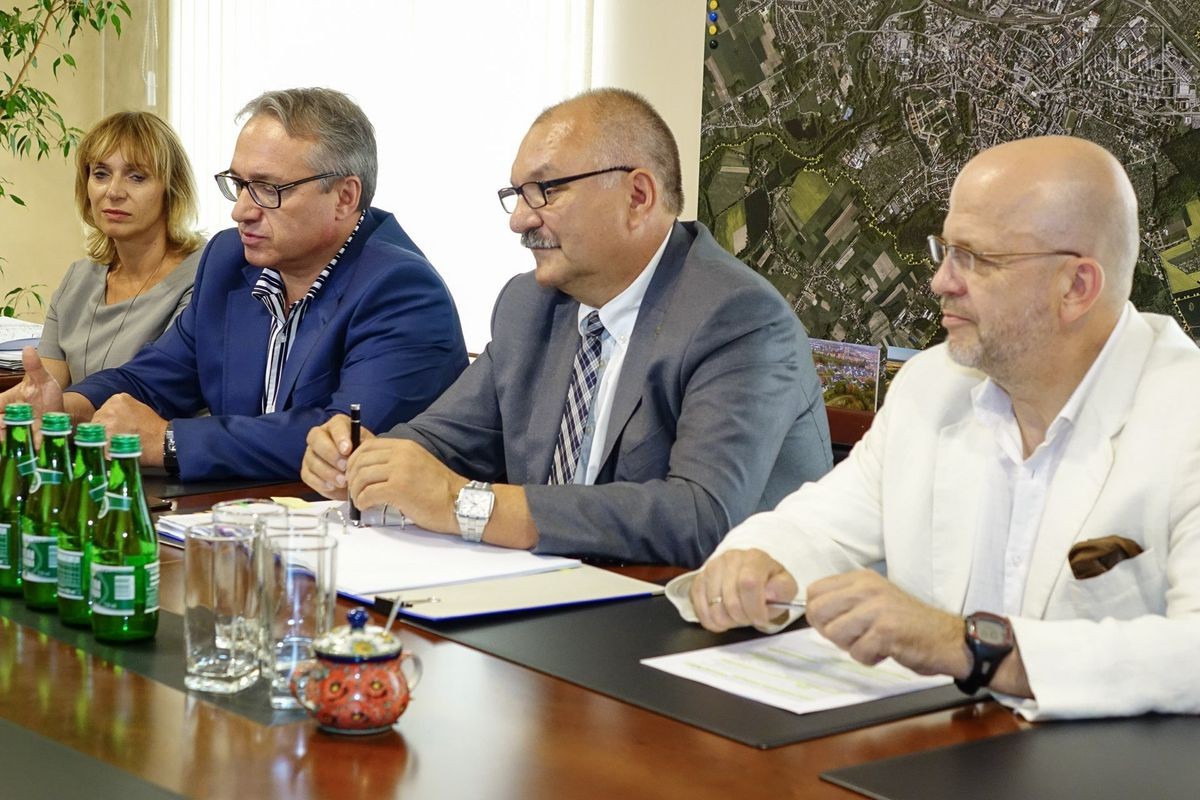 Nowocześniejsze pracownie cyfrowe w 9 bolesławieckich szkołach