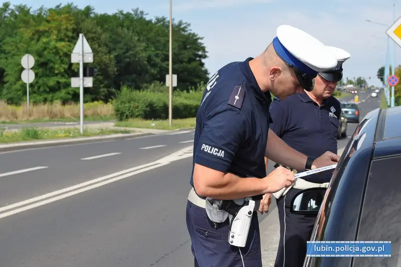 Smycz zamiast mandatu