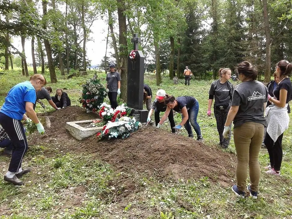 Ratowali polskie nekropolie na Kresach. Już po raz szósty