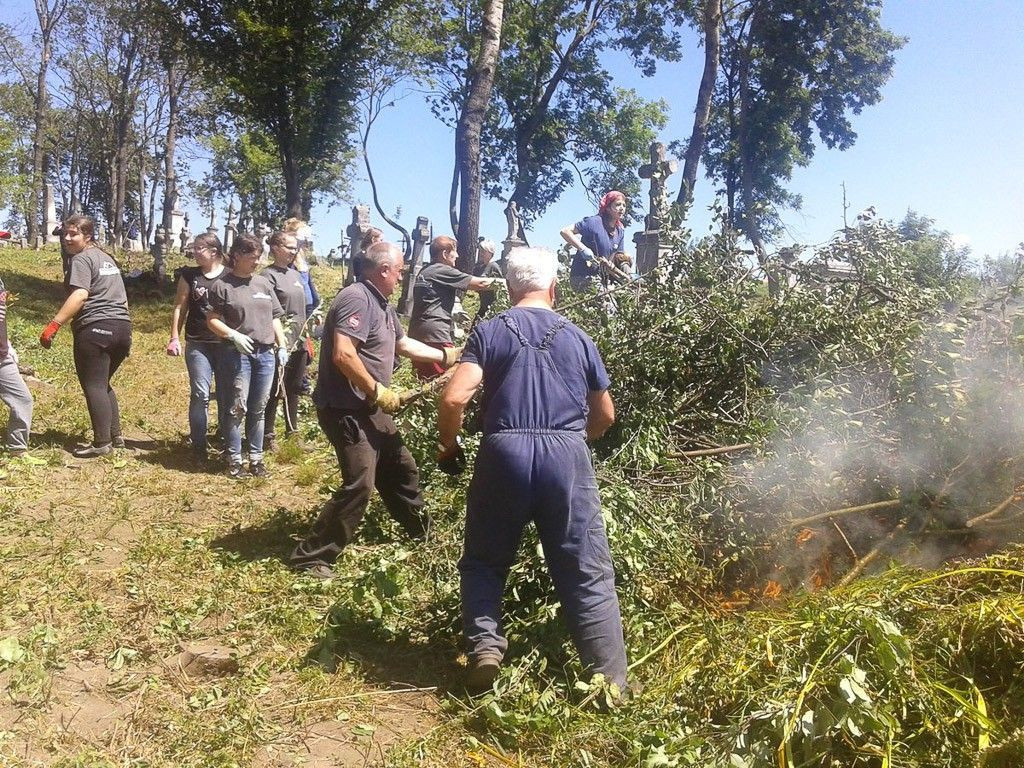 Ratowali polskie nekropolie na Kresach. Już po raz szósty
