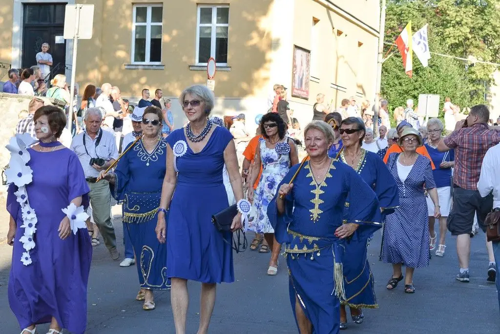 Barwny korowód Bolesławieckiego Święta Ceramiki