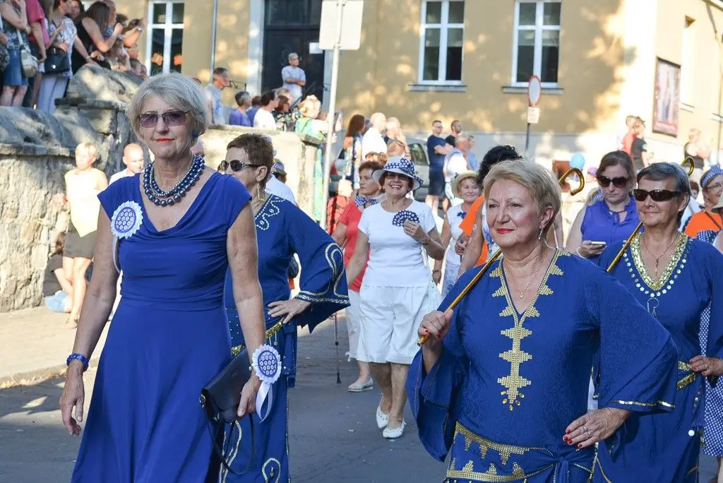 Barwny korowód Bolesławieckiego Święta Ceramiki