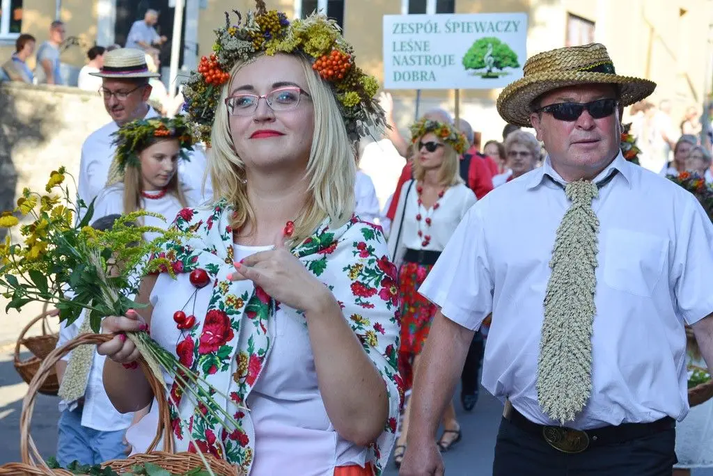 Barwny korowód Bolesławieckiego Święta Ceramiki