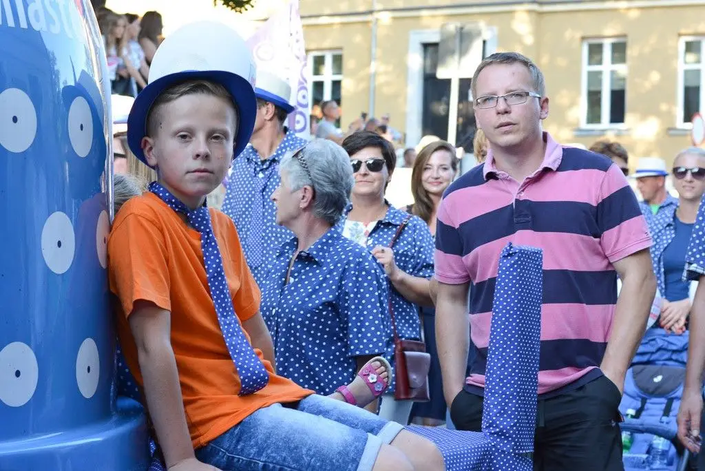 Barwny korowód Bolesławieckiego Święta Ceramiki