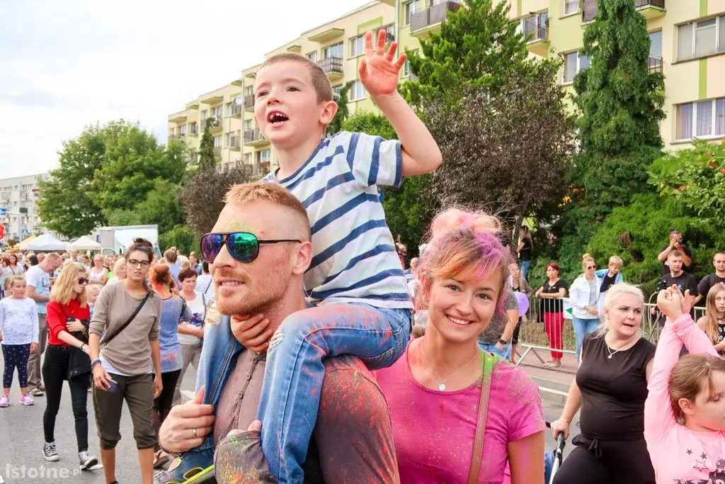 Festiwal kolorów w Bolesławcu
