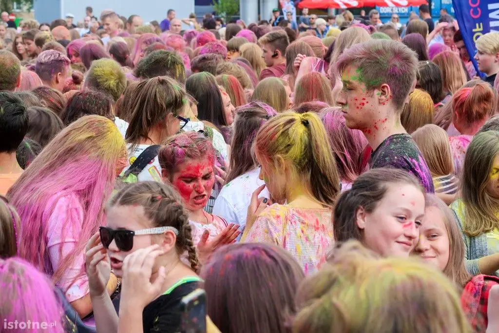 Festiwal kolorów w Bolesławcu